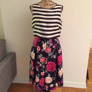 Gorgeous full lined dress never worn!